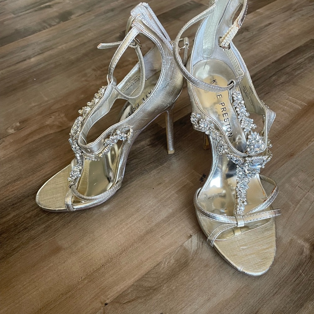 Elegant Silver Heels with Crystal Embellishments